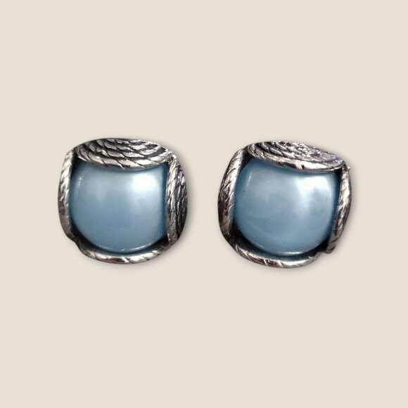 Vintage Silver Tone Cuff Links With Blue Cabochon Center & Textured Rope Detaili - Picture 4 of 7